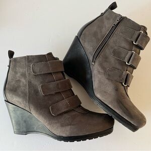 Dana Buchman Women’s 10 M Brown Suede Wedge Heel Strap Over Foot Booties Boots